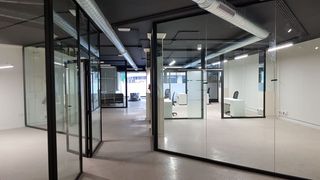 Ufficio  Avenida de bueu. Magnifica oficina de 300 m2 totalmente reformada en cangas de mo