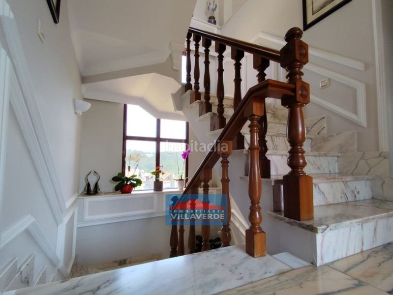 Foto a88c3dc7-e875-4b53-ba61-27db9ce9c24b. Casa amb aparcament a O Hío Cangas