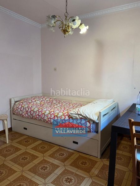 Foto 65c02803-1911-4176-b3c8-5f9e91d56c57. Casa adossada amb aparcament a Cangas pueblo Cangas