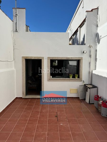 Foto 945f8aaf-4bd9-4cb2-a9a9-7fd045bd0777. Casa adossada amb aparcament a Cangas pueblo Cangas