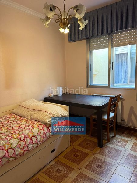 Foto a7335a33-994d-4006-b650-a37a7b25e738. Casa adossada amb aparcament a Cangas pueblo Cangas