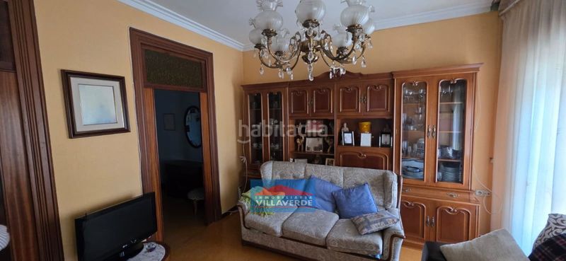 Foto f96a97d0-0f3f-42b2-8475-f6f3d1b31a3c. Casa adossada amb aparcament a Cangas pueblo Cangas