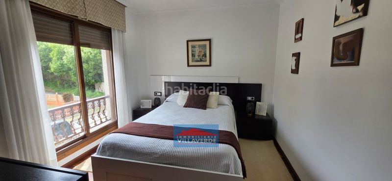 Foto 03ae886b-9aa1-427e-853c-0fc4458a3ce7. Casa adossada amb calefacció aparcament a Darbo Cangas