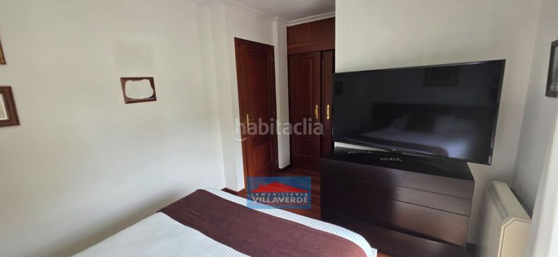 Foto 0525222e-14c9-43a7-8586-80e37a5a9216. Casa adossada amb calefacció aparcament a Darbo Cangas