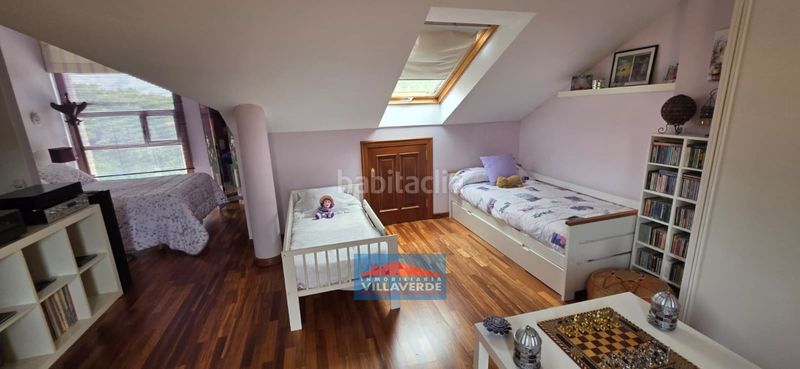 Foto 4f50d6b0-39ee-4971-8aec-9b6a477a6f29. Casa adossada amb calefacció aparcament a Darbo Cangas