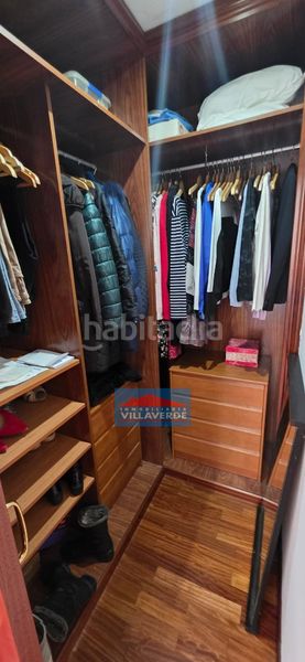 Foto 898e8e85-6353-4754-aea0-9f1295125528. Casa adossada amb calefacció aparcament a Darbo Cangas