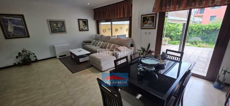Foto ff69e99b-eb88-4571-93e4-5ba5cd3a8ec2. Casa adossada amb calefacció aparcament a Darbo Cangas