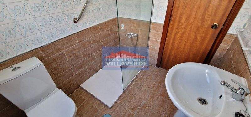 Foto 187e4078-768b-4a10-a701-f9fff182a9c1. Casa amb calefacció aparcament a Moaña