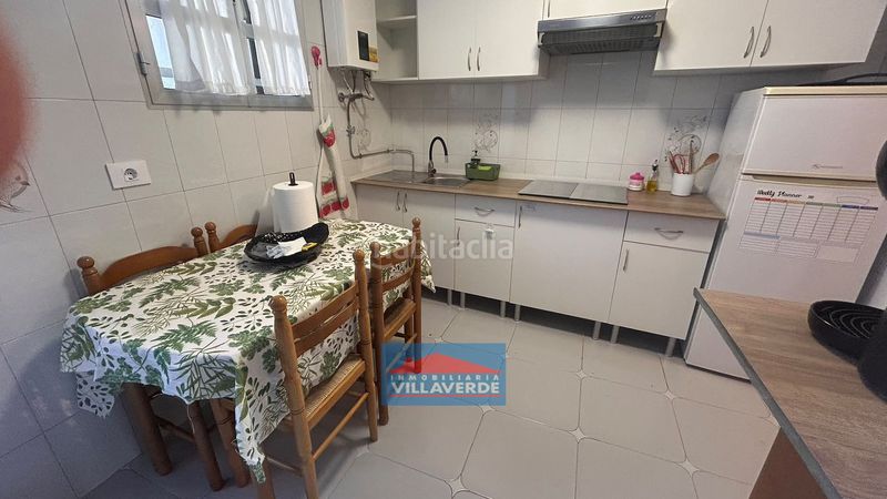 Foto 28d555a6-18c3-46f3-871a-3da28f9a844a. Alquiler casa alquiler vacacional con patio en el casco antiguo en Cangas