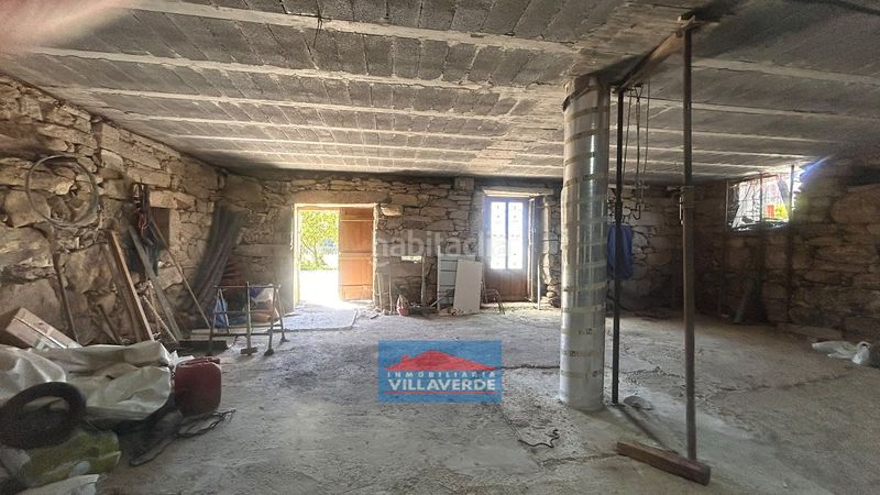 Foto b0e31d05-5ddd-4f89-9dc3-5a0bf6067d3d. Casa amb aparcament a Marín