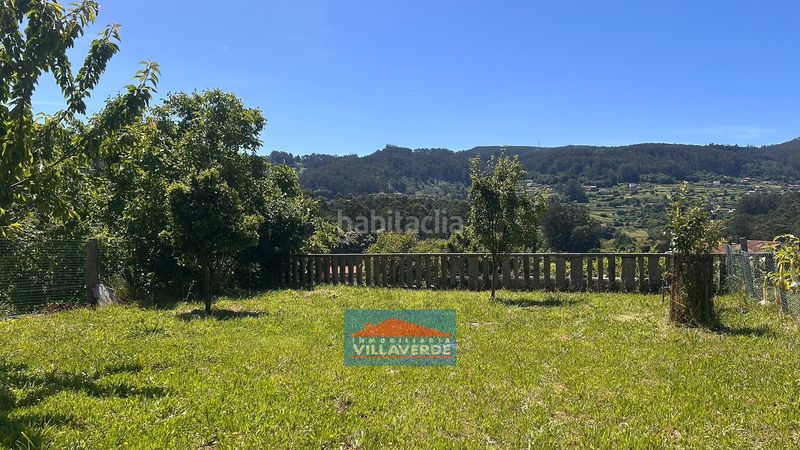 Foto f8e0d5f3-2a68-4283-b534-3a5a87ea948e. Casa amb aparcament a Marín