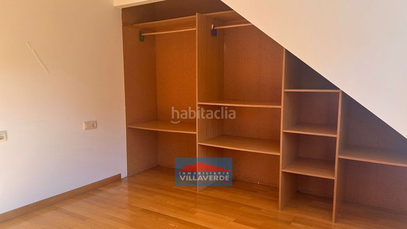 Foto 28cc8cf0-5140-4153-a866-9c527418da5a. Casa a Darbo Cangas