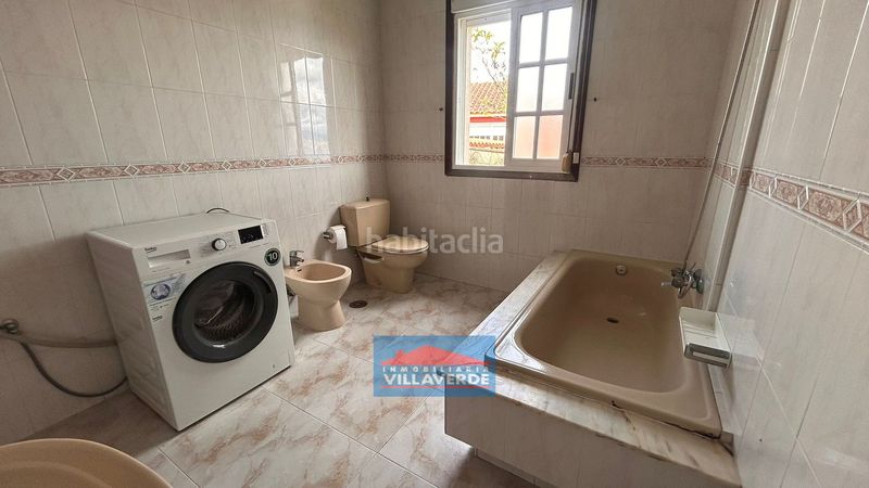 Foto 61b27212-ae3c-444e-92d8-9571fb66cc87. Casa a Darbo Cangas
