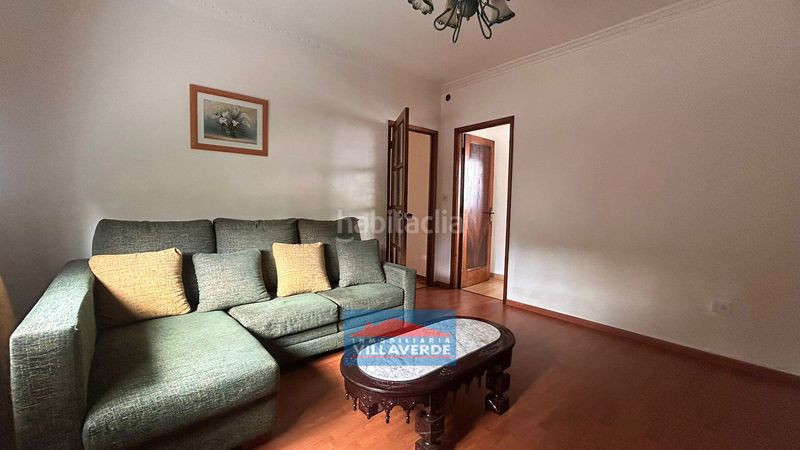 Foto 80c17765-ae46-4757-9809-adfeeddd19e8. Casa a Darbo Cangas