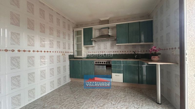 Foto e472f020-ab99-4cc2-be2c-af5f853559eb. Casa a Darbo Cangas