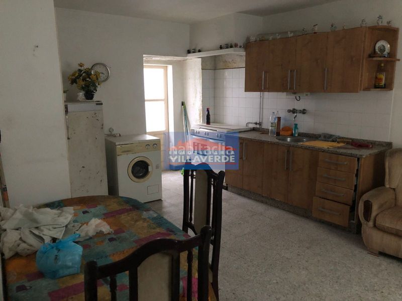 Foto 28b31e4b-a190-460f-80a7-7867c8985672. Casa amb calefacció a Cangas pueblo Cangas