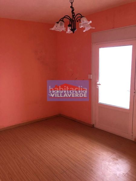 Foto 4a4dee94-2dc2-4909-ad30-f7b01337707a. Casa amb calefacció a Cangas pueblo Cangas