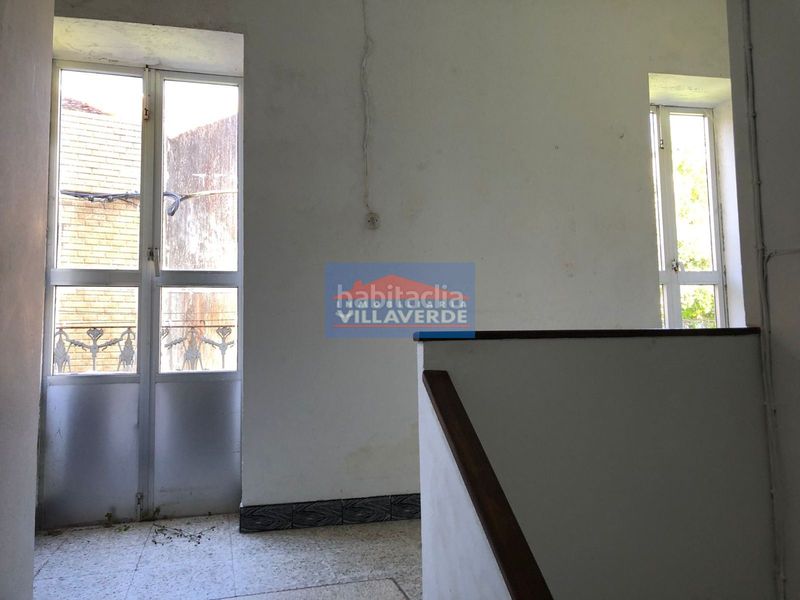 Foto f94a3d82-6957-4dd5-a16f-60e2312c273e. Casa amb calefacció a Cangas pueblo Cangas