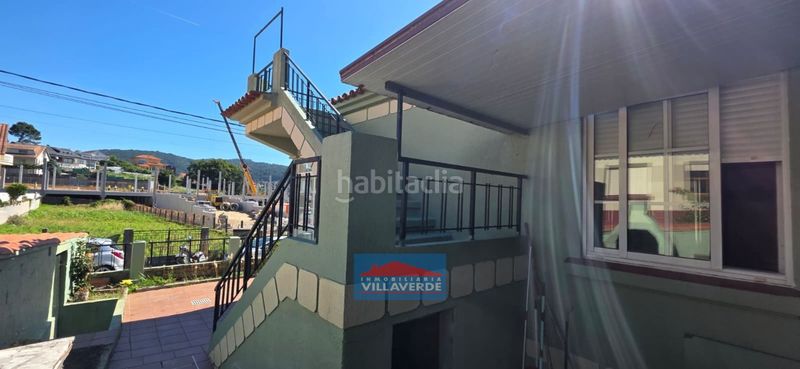 Foto c19a9402-32ad-4a37-8dc3-18d1248e4cff. Casa amb aparcament a Darbo Cangas
