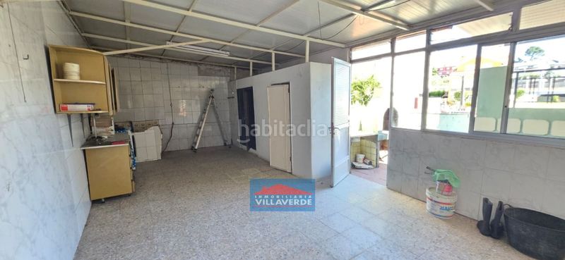 Foto c94b3b2c-d4b5-4d9b-9369-3e4a1158aeed. Casa amb aparcament a Darbo Cangas