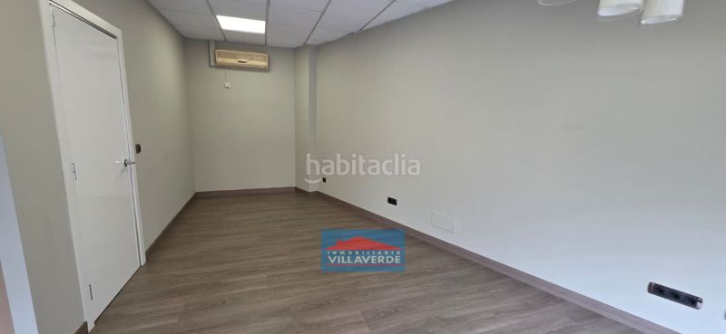 Foto ca465e16-6cb5-4186-af2a-2587aed19d36. Geschäftsraum in Coiro Cangas
