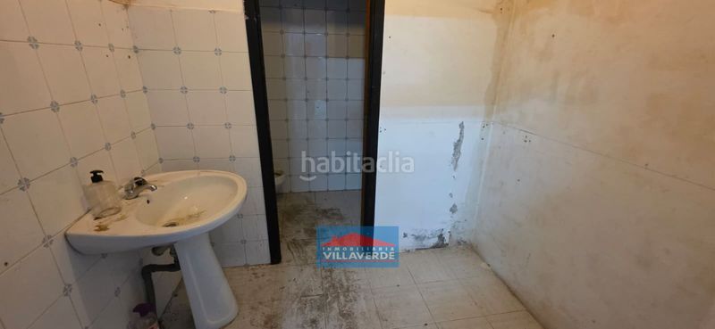 Foto e1d97f51-103e-4b6c-8232-a3b10e464a7a. Local comercial a Coiro Cangas