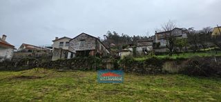 Casa a Bueu. Casa de piedra para restaurar en bueu con parcela y vistas al ma