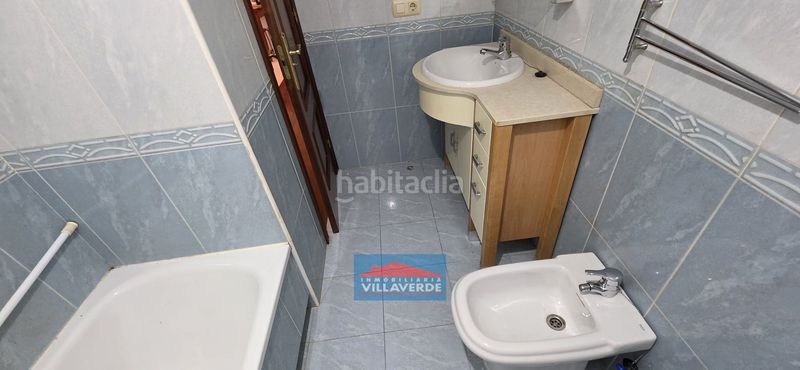 Foto 3b99e668-d567-4f86-9c69-0c624ed413ea. Estudi amb aparcament a Cangas pueblo Cangas
