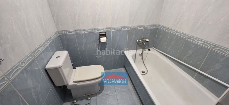 Foto d15509a8-8558-4c5a-8862-20b1bbe23fc4. Estudi amb aparcament a Cangas pueblo Cangas