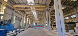 Rent Industrial building in Aldán. Alquiler y venta de nave industrial con parcela en aldán cangas
