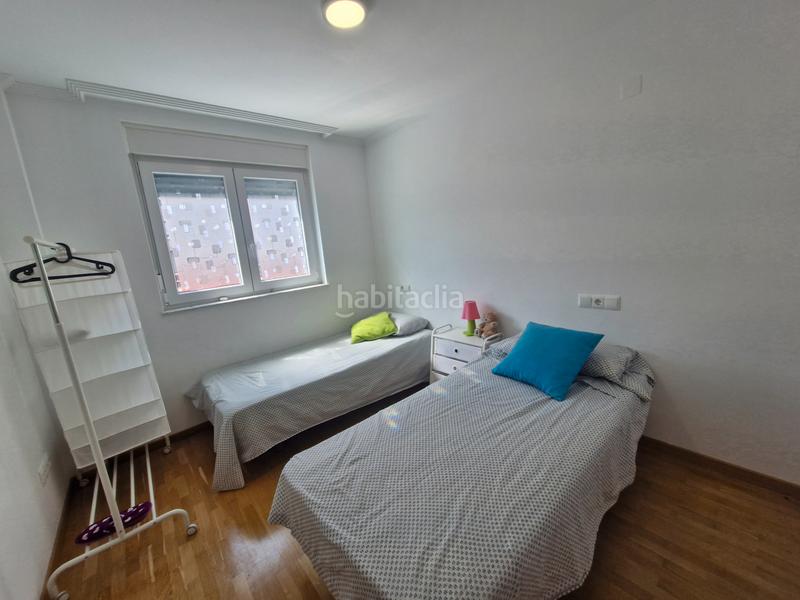 Foto 37242ee6-a8d1-47f9-924b-8fb3e6fb5916. Pis a rúa pintor laxeiro 5 a Foz