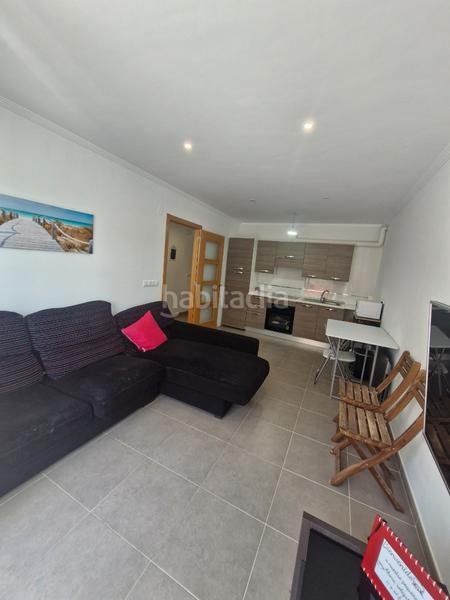 Foto 8118952d-766e-4dd1-b178-ee10f1e285b6. Pis a rúa pintor laxeiro 5 a Foz