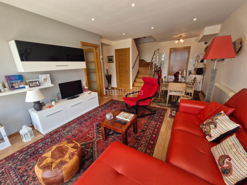 Foto 4a190b72-cedf-4254-911b-dfa47c6ccf06. Zweistöckige wohnung in rua fiallega 2 in Foz