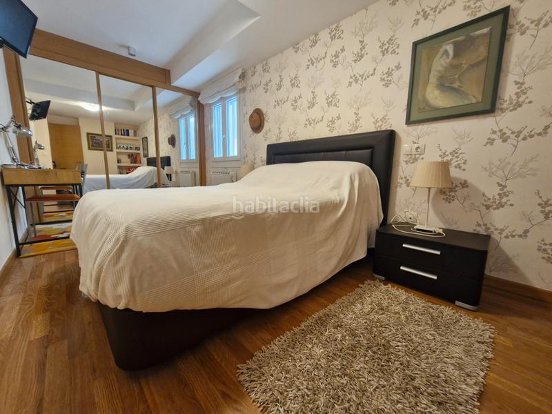 Foto 7a31fa25-71dc-4841-a327-7b60d8fe519d. Zweistöckige wohnung in rua fiallega 2 in Foz