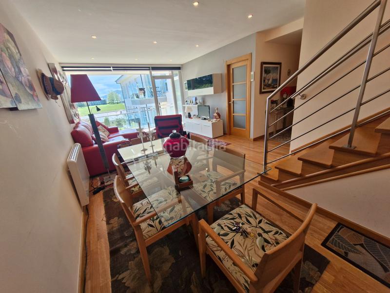 Foto 9732286f-fa18-4f17-9db2-d13e3809b653. Zweistöckige wohnung in rua fiallega 2 in Foz