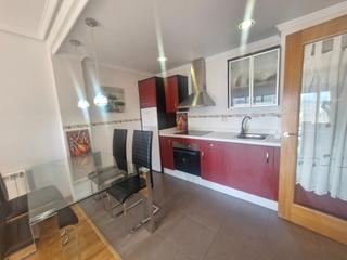 Appartement  Rúa fonte da cruz 12. Dos dormitorios, un paso del centro, soleado e impecable!