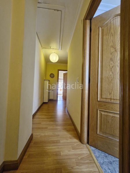 Foto 0f93c452-9920-484d-bdc9-b27f20eed287. Dúplex amb calefacció a Foz