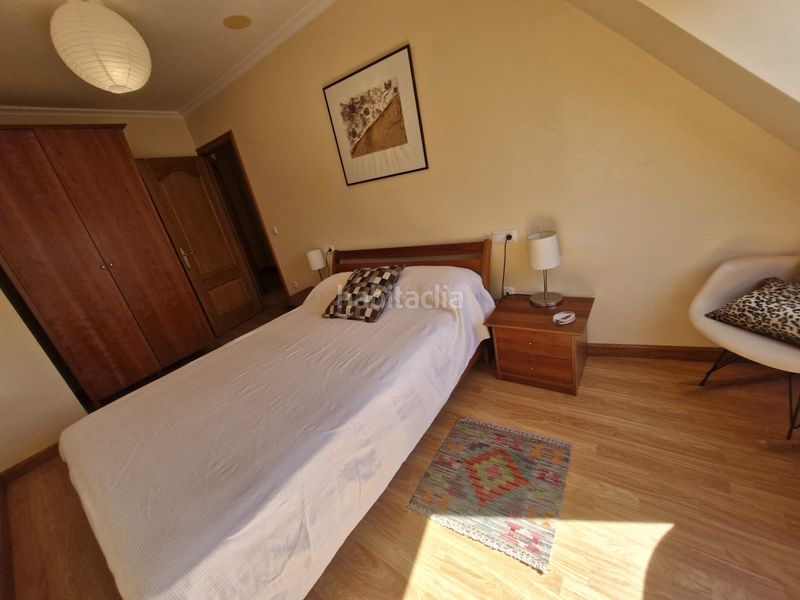 Foto acd1d048-2178-4e40-ae7d-43d7be311259. Dúplex amb calefacció a Foz