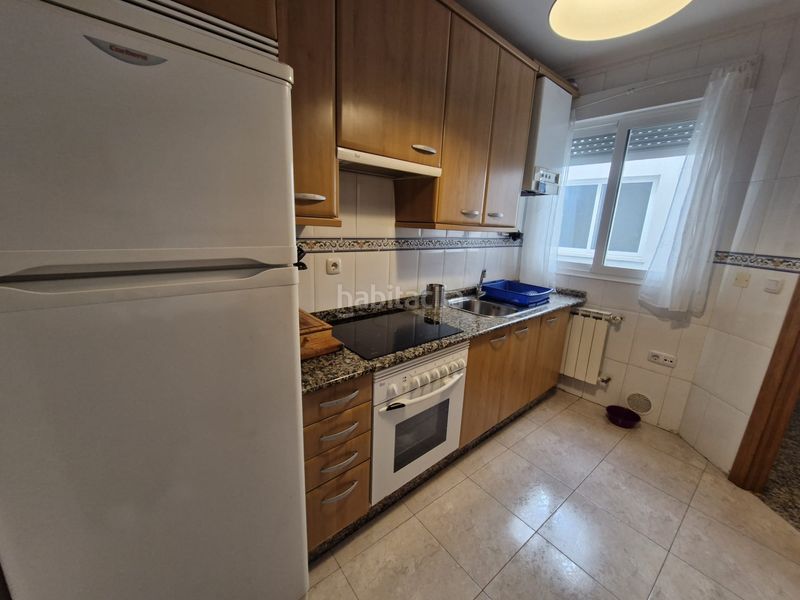 Foto b9f8796d-1186-4f70-8cdb-8d545f12f0cb. Dúplex amb calefacció a Foz