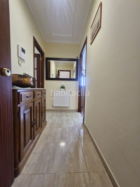 Foto 6a178a75-8dcd-4918-b441-4418c98f480b. Pis a avenida viveiro 53 a Foz