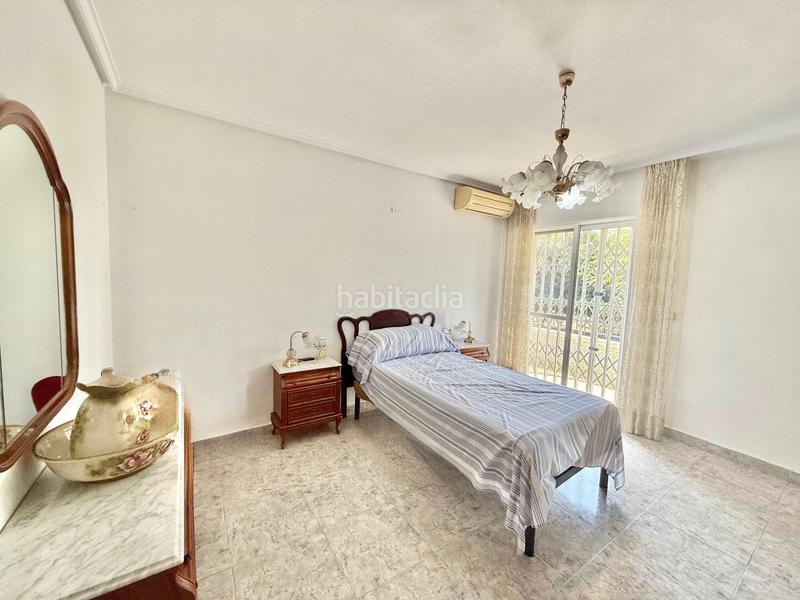 Foto 626d7be2-47ae-4202-a298-a90b93449f21. Alquiler piso estupendo piso de alquiler muy amplio, todo exterior con balcón visítelo! en Orihuela