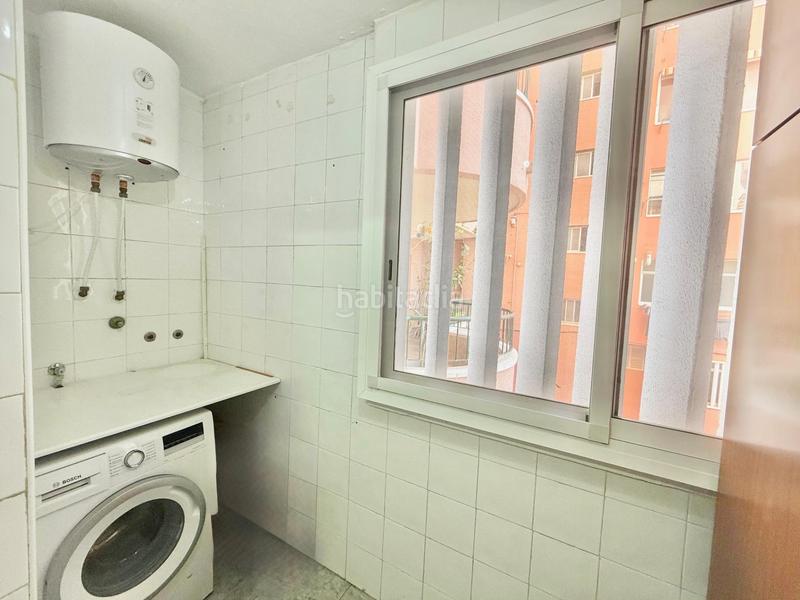 Foto b211ce5e-70f1-44db-bd50-8830df7fcbbc. Alquiler piso estupendo piso de alquiler muy amplio, todo exterior con balcón visítelo! en Orihuela