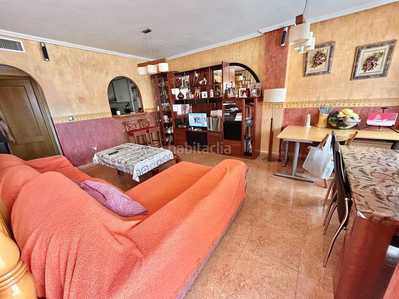 Foto 2b213277-0cb9-4557-b5bc-7c6bc6b9a84c. Casa estupendo dúplex seminuevo, con garaje, piscina, gimnasio... visítelo ya sin compromiso!! en Redován