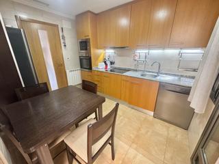 Casa adossada a Calle mota del rio 2. Maravilloso duplex en el centro de orihuela seminuevo, amueblado