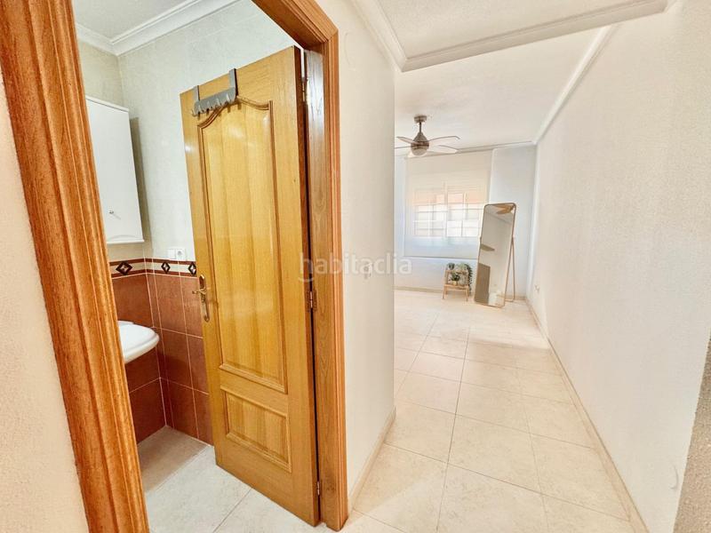Foto f6638f83-dc9e-43e9-96b1-3d7c2115ff68. Piso magnifico piso seminuevo , con garaje y trastero muy económico pida información ya!! en Orihuela
