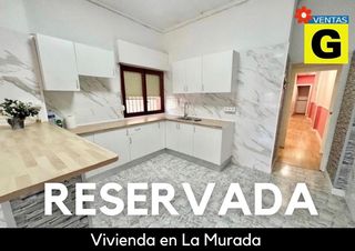 Rez-de-chaussée à Calle marques de lacy 43. Tu nuevo hogar te espera en la murada, semireformado, en planta