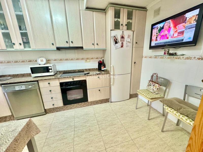 Foto 0547e223-55c2-4b90-978e-e01d2e171a72. Dúplex maravilloso dúplex a tan solo 2 min para entrar a vivir ya! en Orihuela