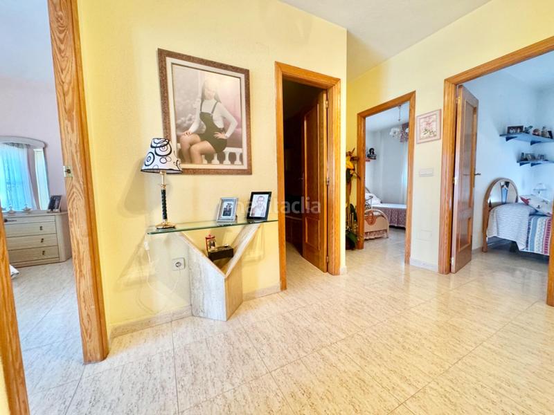 Foto fa62ac3e-29fb-4f63-9466-d30fe8a6b92d. Dúplex maravilloso dúplex a tan solo 2 min para entrar a vivir ya! en Orihuela