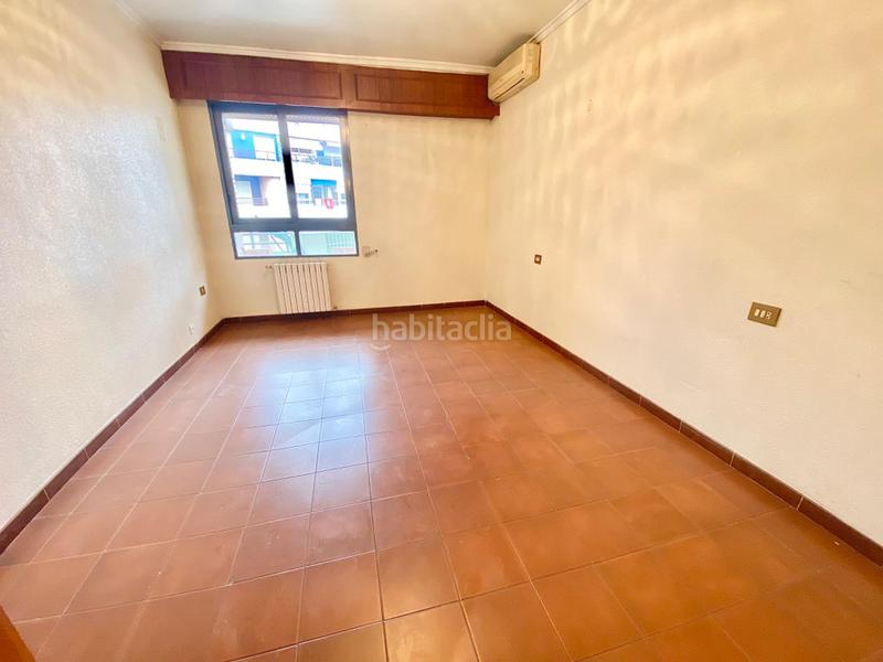 Foto 4d7ea6f7-d87d-48c5-9c4a-c150bfad8c52. Piso estupenda vivienda en el centro con vistas a la glorieta, visitela sin compromiso!! en Orihuela
