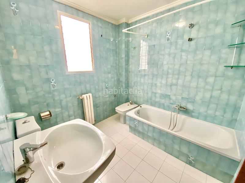 Foto 5c33a801-b68d-41b6-9a6a-6e9475b6123e. Piso estupenda vivienda en el centro con vistas a la glorieta, visitela sin compromiso!! en Orihuela